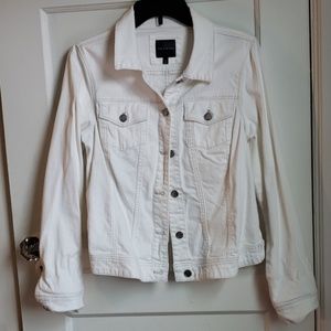 beautiful jacket 😍 size L